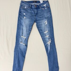 Abercrombie & Fitch Women's Light Blue Skinny Jeans